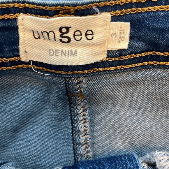 13. Umgee Flare Size 3 - Picture 5 of 7